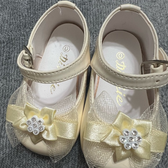Dinkie baby infant shoes - Picture 2 of 5